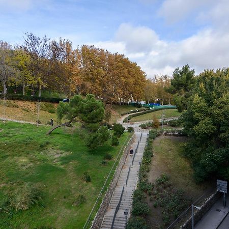 Amplio Piso En Madrid Centro Con Vistas Al Templo De Debod Διαμέρισμα Εξωτερικό φωτογραφία