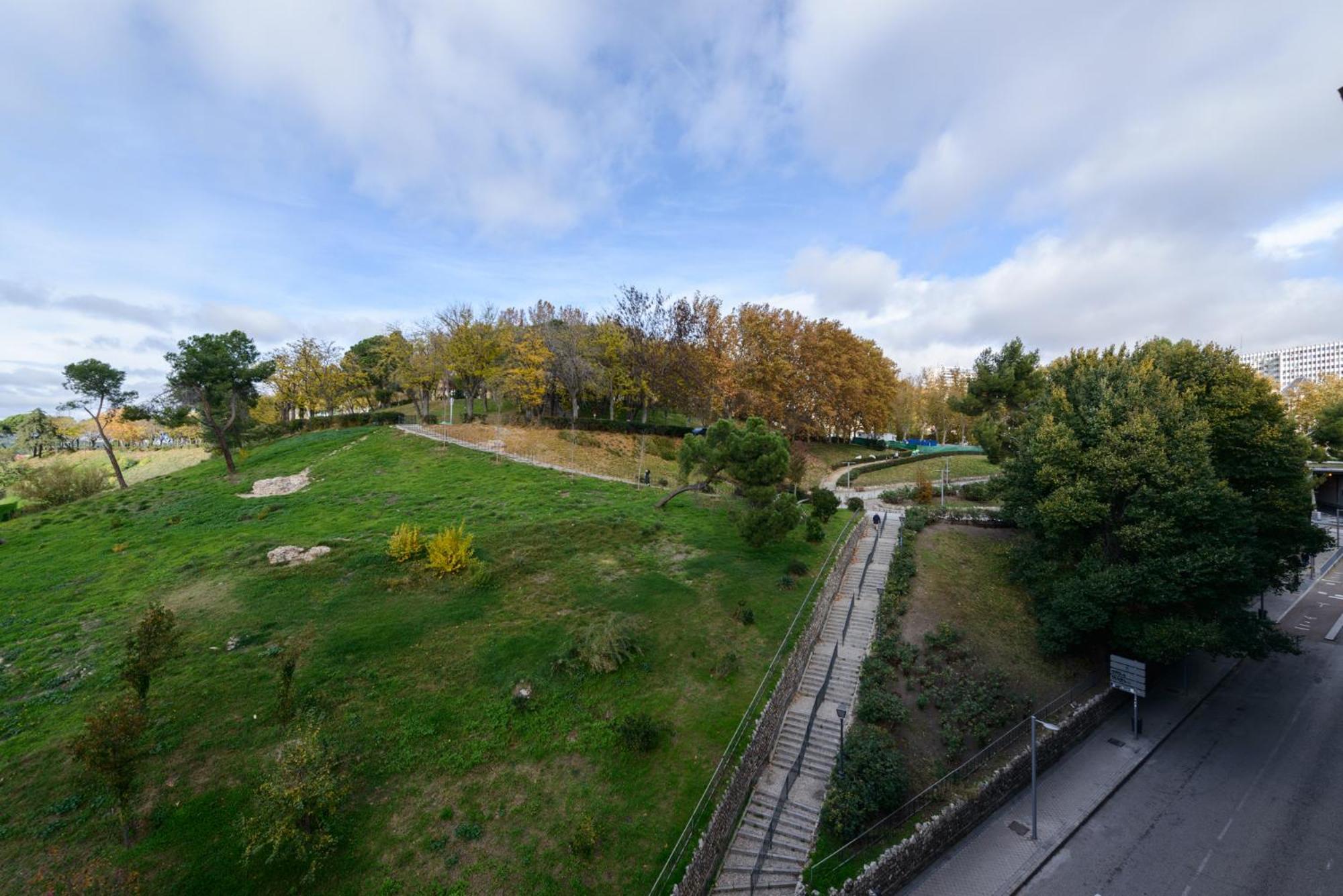 Amplio Piso En Madrid Centro Con Vistas Al Templo De Debod Διαμέρισμα Εξωτερικό φωτογραφία