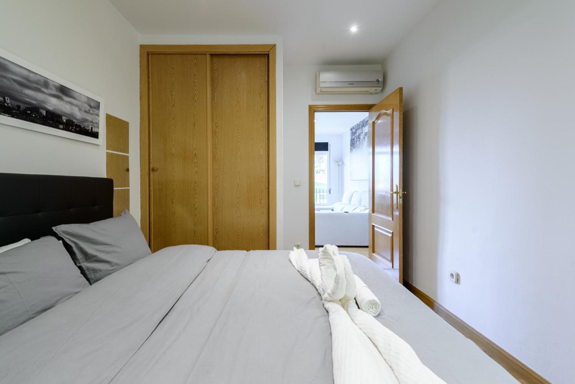 Amplio Piso En Madrid Centro Con Vistas Al Templo De Debod Διαμέρισμα Εξωτερικό φωτογραφία